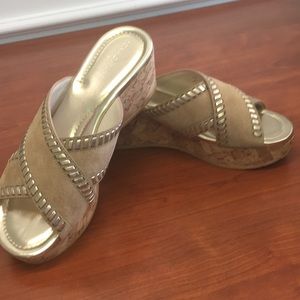Donald J Pliner - Savee Sandals, Size 9M